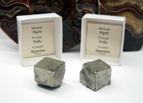 Pyritkristalle stück - pyritkristalle,