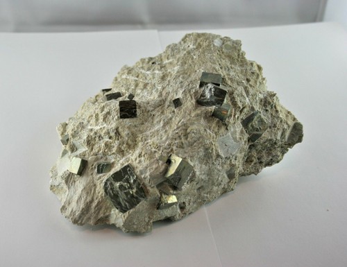 Pyritstufe pyrit pyritkristall - pyrit,
