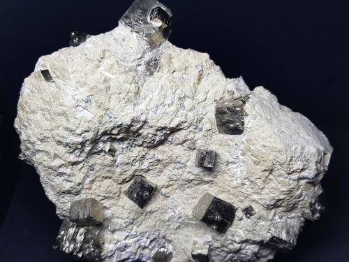 700g pyrit auf - pyrit,