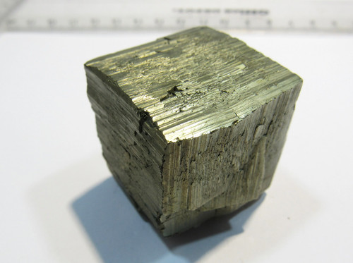 Pyrit würfel stufe - pyrit, struktur